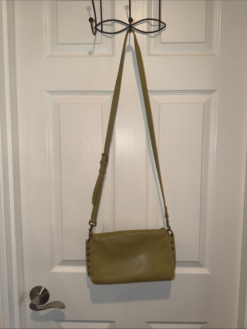 Universal Thread Olive Green Crossbody Shoulder Bag